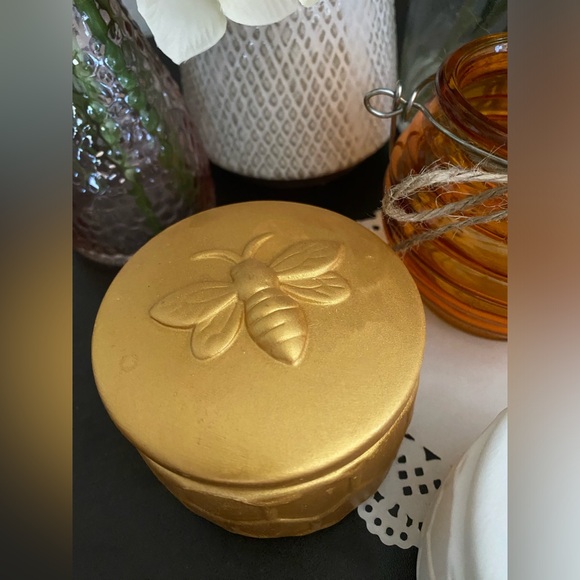 🆕🐝 “BEE LOVERS” GLASS TEA LIGHT HOLDER & DECORATIVE CONTAINER COLLECTION. NEW! - Picture 3 of 12